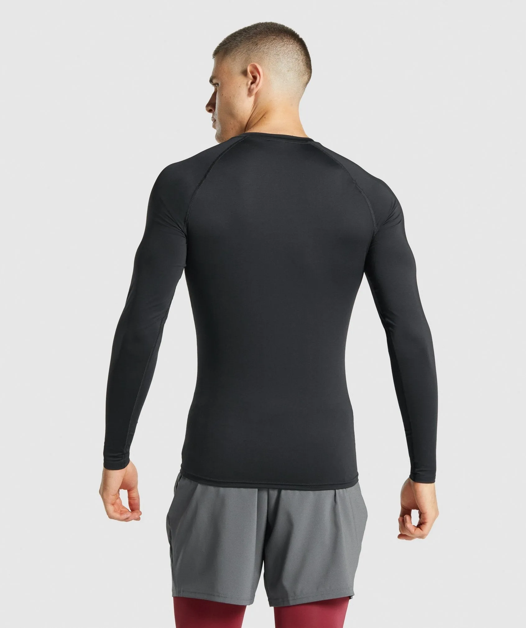 Gymshark Element Baselayer Long Sleeve T-Shirt - Black