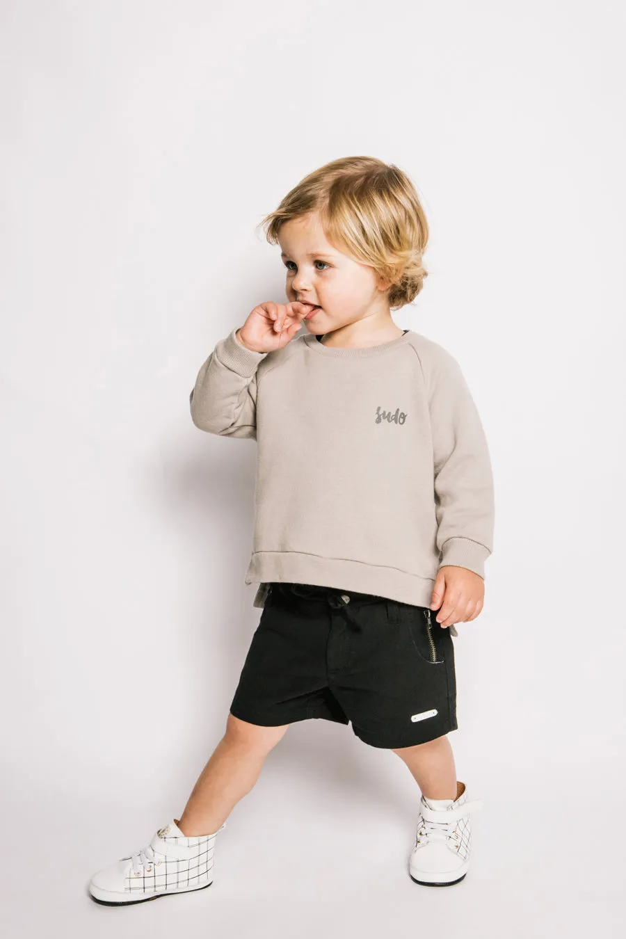 Sudo Mini Oscar Linen Shorts - Raven