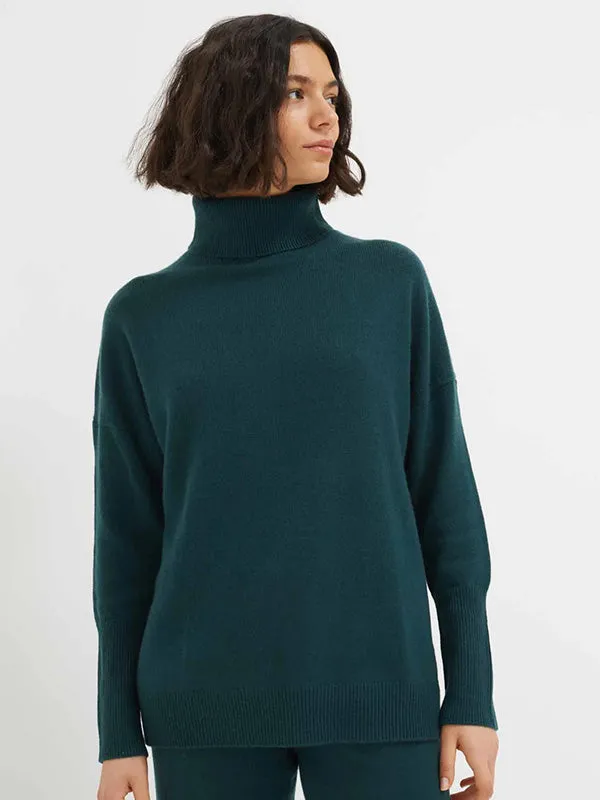 The Relaxed Polo in Bottle Green